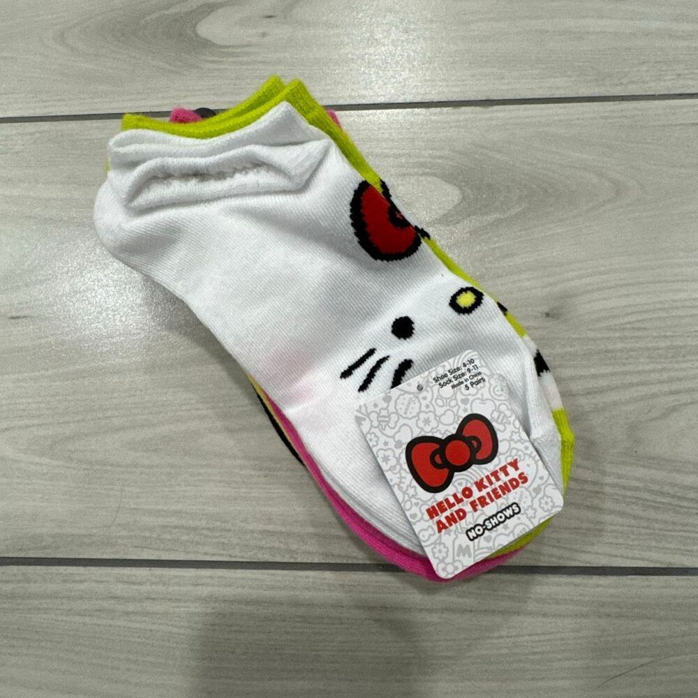 NWT Sanrio Hello Kitty & Friends no-show socks. The socks are available in women